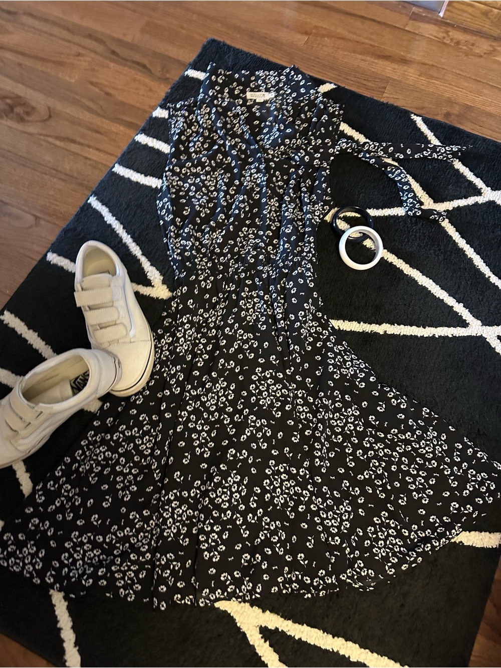 EUC MOLLY BRACKEN 🍀 LADIES 1X black +white SLEEVELESS MINI DRESS